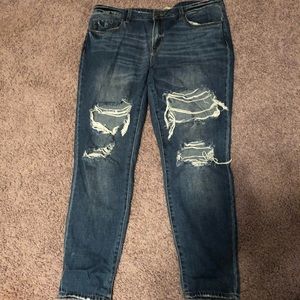 ripped boyfriend jeans